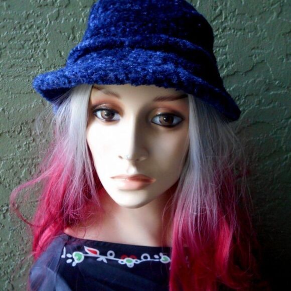 EUC VINTAGE JACOBSON'S Blue Winter Hat - Picture 3 of 6